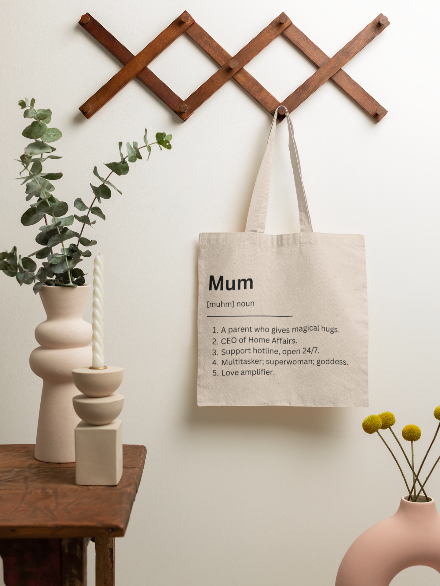 Minimalist Typography Dictionary Mum Tote Bag, Mother's Day Gift for Mom, Funny Mama Shoulder Bag, Minimal Mother Canvas Handbag, Mommy Tote