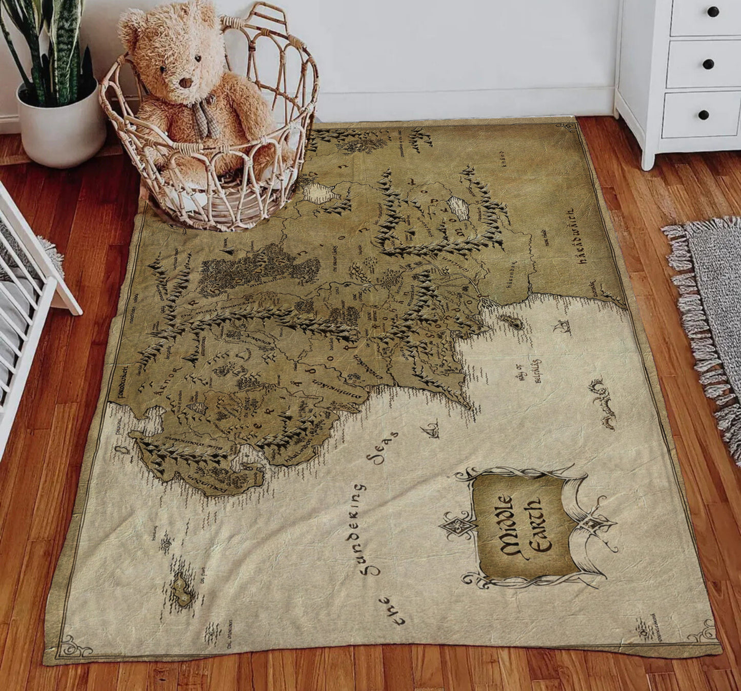 Map of Middle Earth Blanket, Middle-Earth Decor, Fantasy Map Soft Blanket