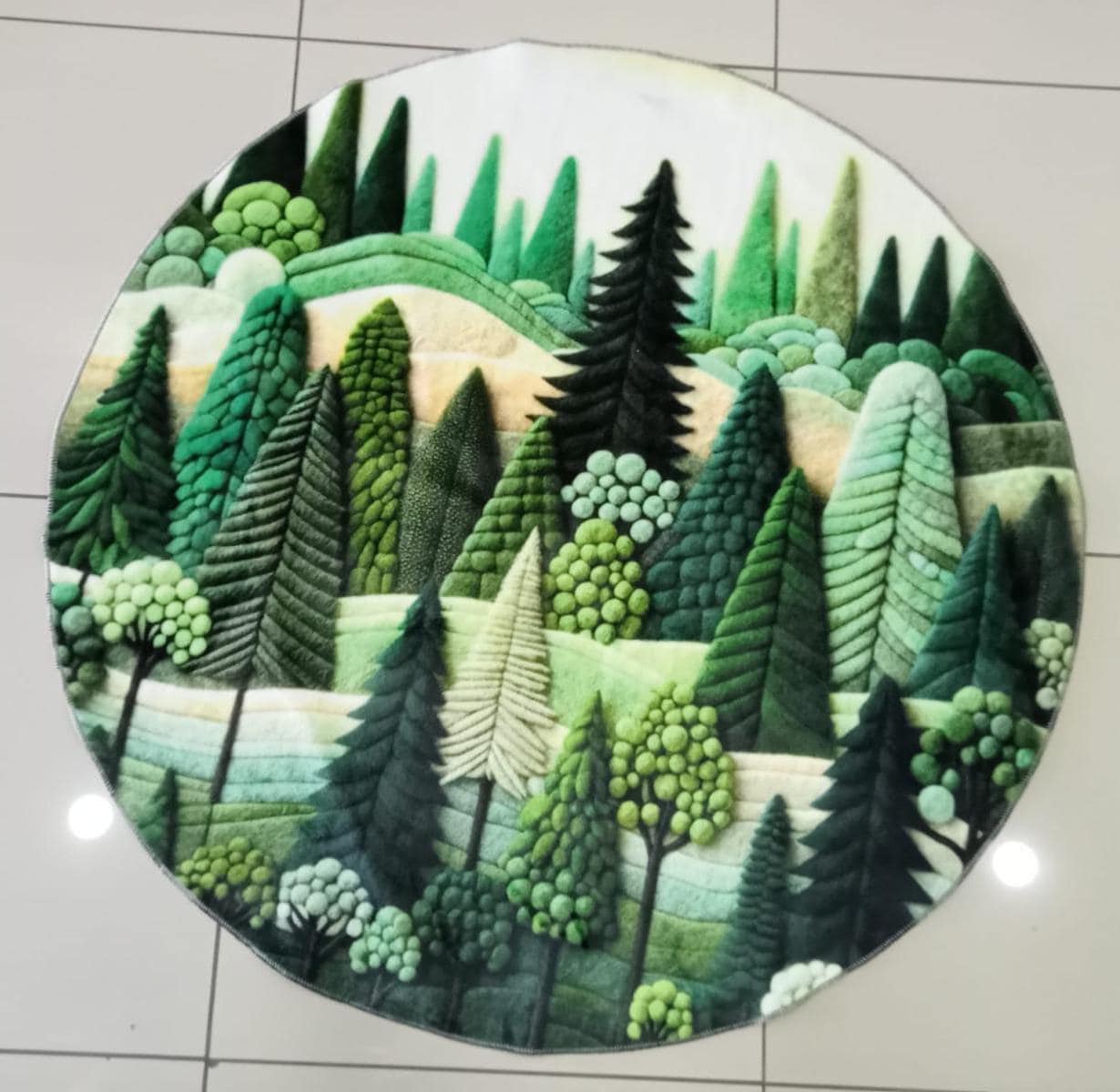 Woodland Adventure Round Rug for Kids, Forest Friends Play Rug, Soft and Cuddly Woodland Friends Rug for Your Little Adventurer, Landscape